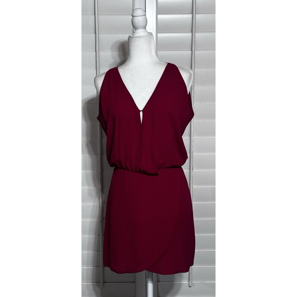 Helena Quinn Women Size S Silk Blend Mini Dress Flattering Date Night Occasion